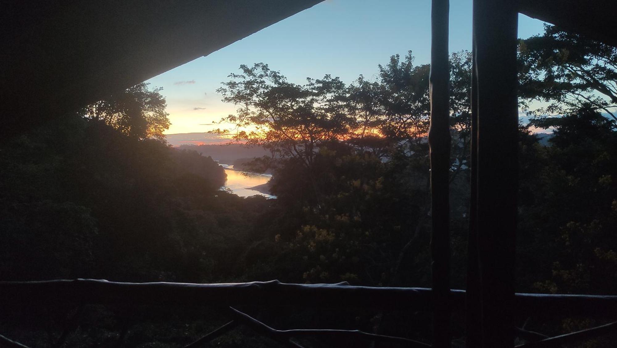 Gaia Amazon EcoLodge Ahuano Kültér fotó